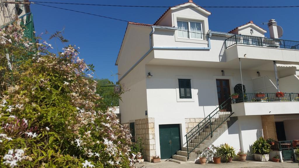 Viktorija Apartments Seget Vranjica Zewnętrze zdjęcie